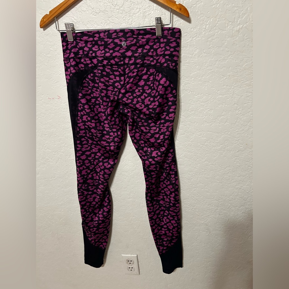 🪗lululemon athletica Leggings Drop it like it’s hot cherry cheetah violet (8).. - Picture 5 of 11